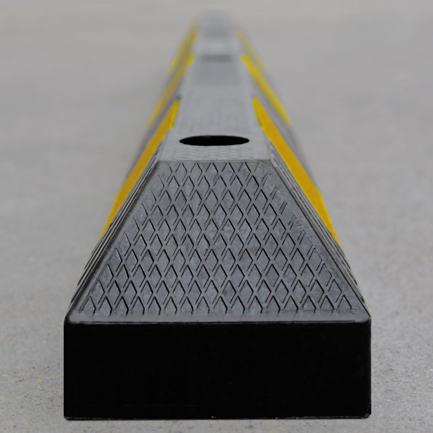 72" in 6' Ft Heavy-duty Rubber Parking Curb, Installation Kits Included, Parking Garage Floor Stopper, Wheel Stopper for Vehicles Truck Driveway Protect Cars Vans Trucks Pumpers (72" - 2Pack)