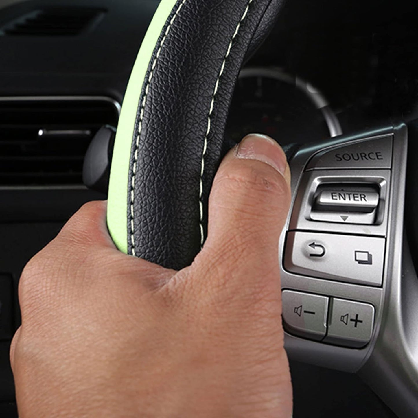 Leather Car Steering Wheel Cover, Non-Slip Car Wheel Cover Protector Breathable Microfiber Leather Universal Fit for Most Cars (Green)